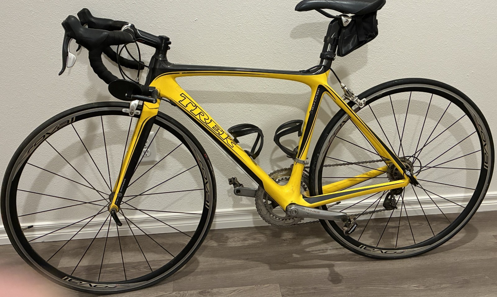 Trek Madone 5.5 2009 54cm Road Bike Yell/Black Carbon