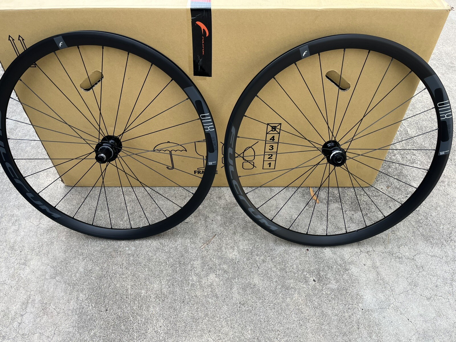 Fulcrum Racing 800 Disc Brake 700c Wheelset - NEW
