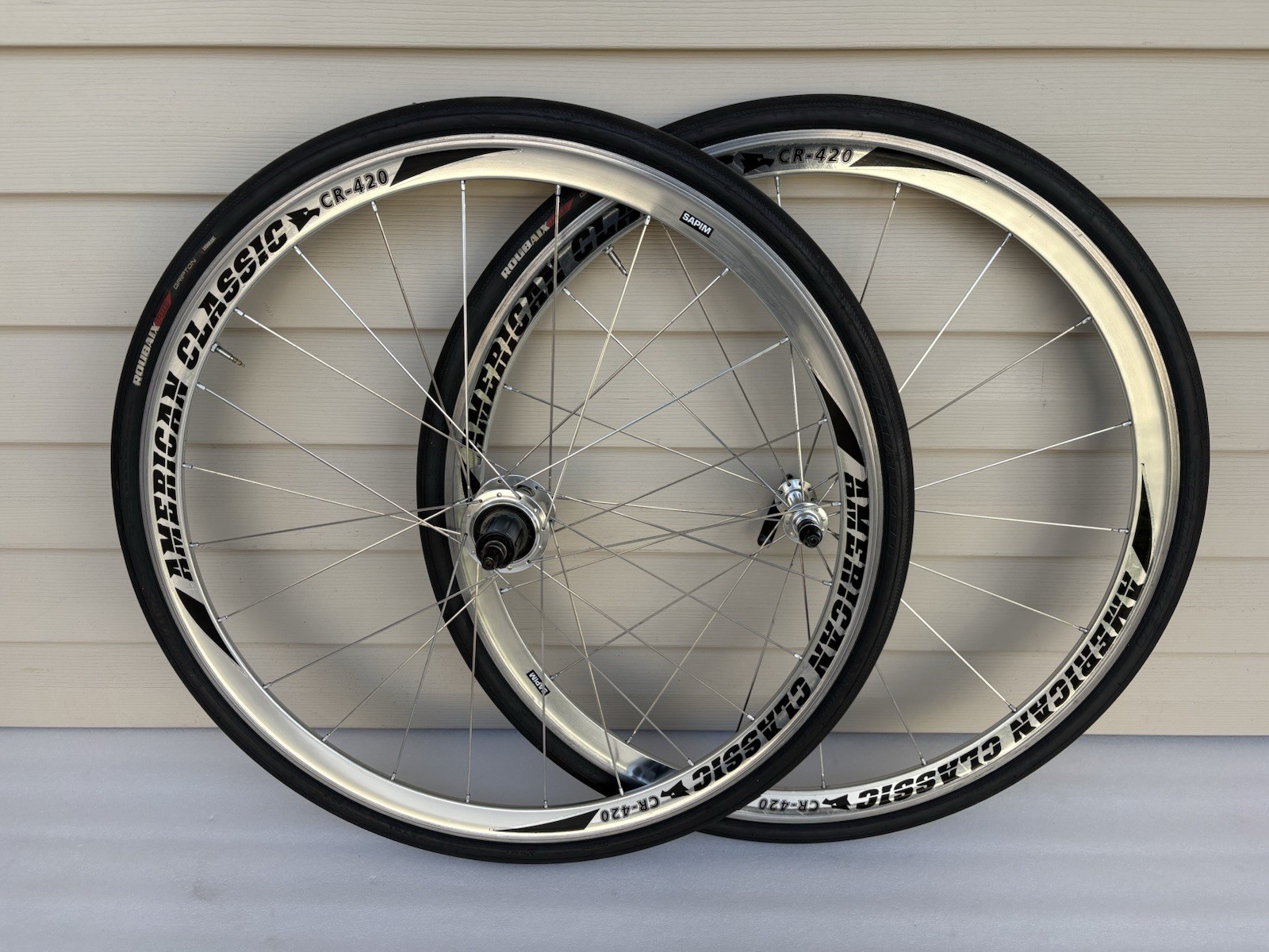 AMERICAN CLASSIC CR-420 ROAD BIKE AERO Clincher WHEELSET -Shimano 10/11s