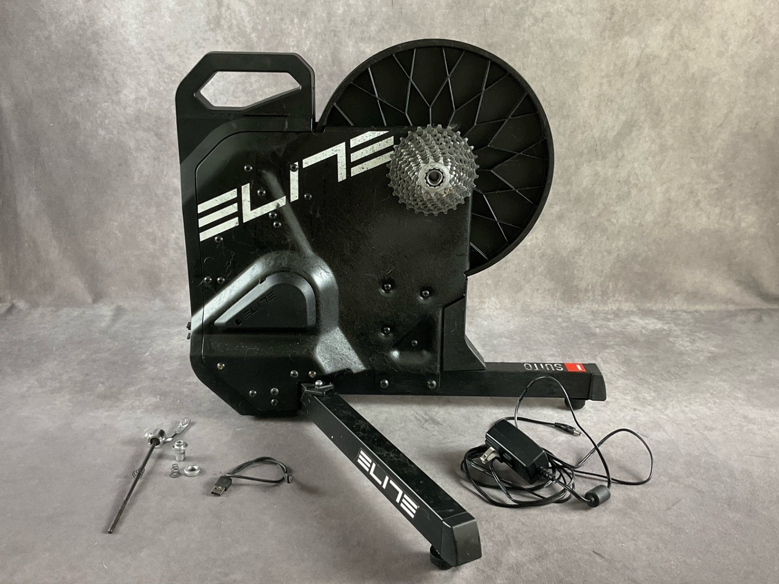 Elite Suito-T Direct Drive Smart Indoor Bicycle Bike Trainer Suito